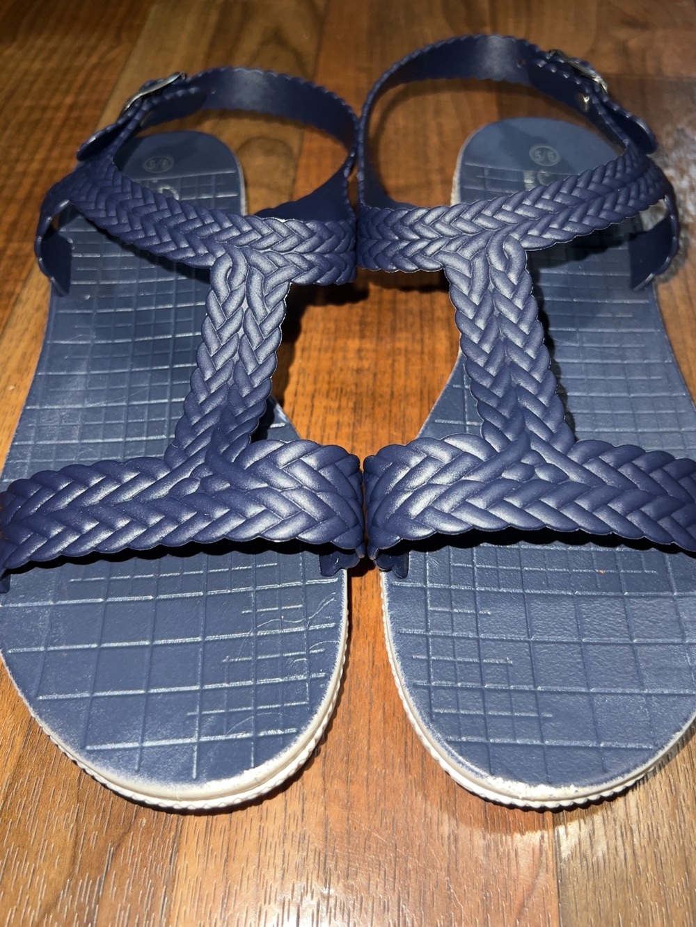 Women's Braided T-Strap Sandals in Navy